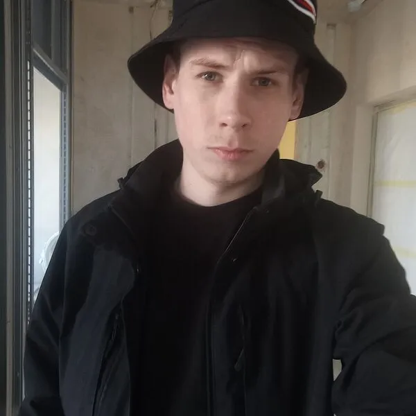 Стас